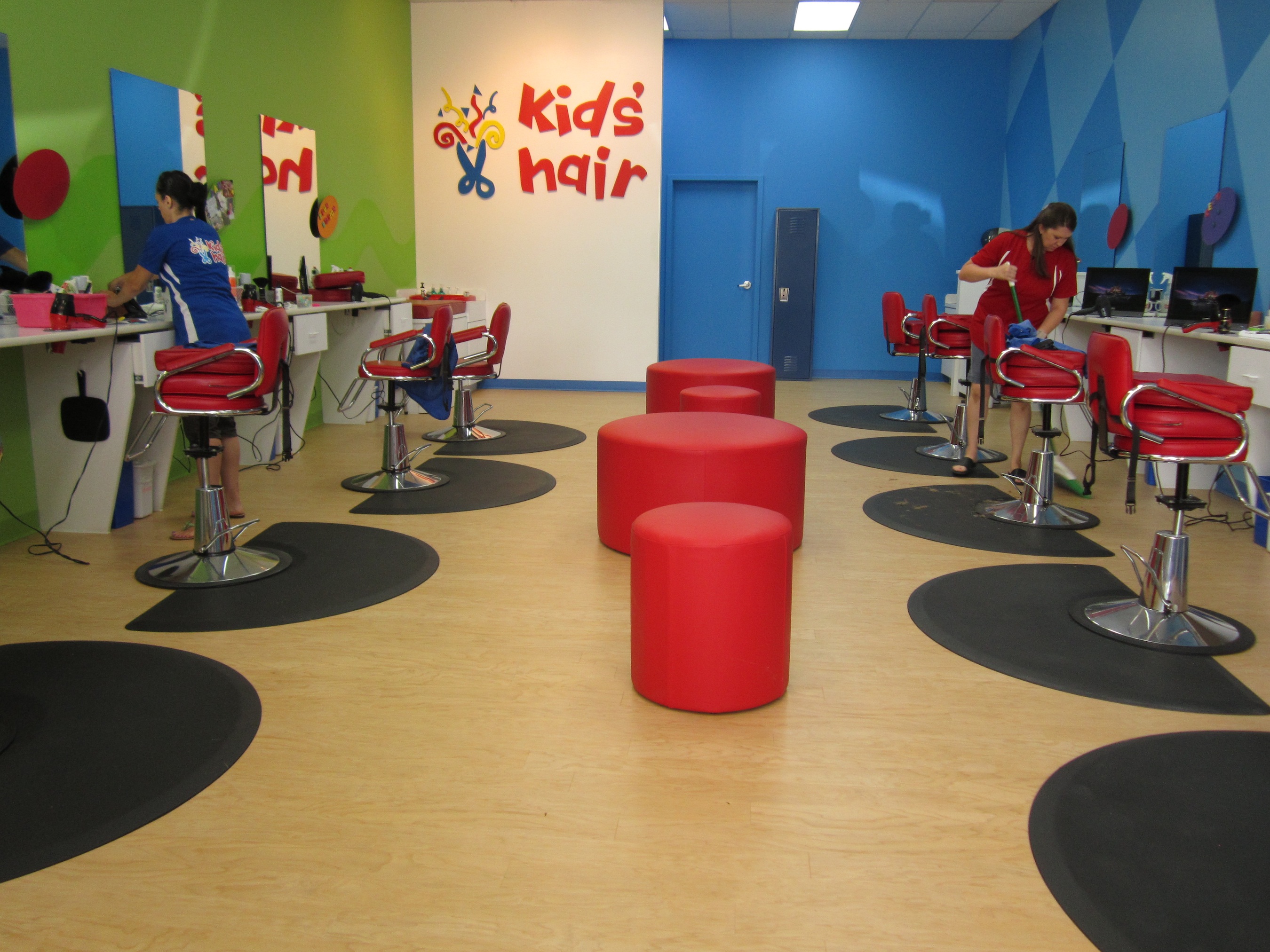 Apple Valley | Kids' Hair Inc.